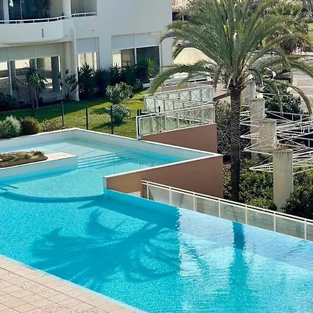 Incroyable Vue Et Acces ! Lejlighed Antibes